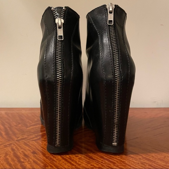 Minimarket black leather wedge heel with zippers - Picture 5 of 6